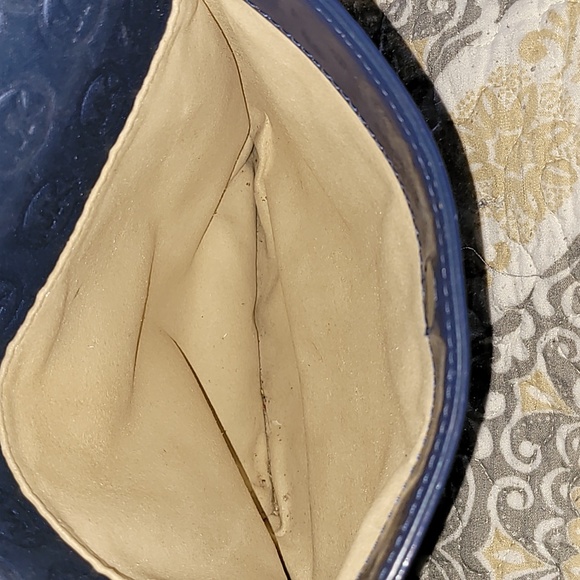 Blue Neoprene Michael Kors Crossbody - Picture 11 of 14